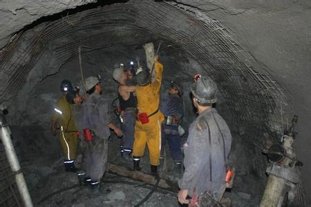云霄工程爆破中的危险因素分析以及应对工程爆破危险的措施